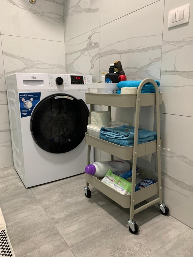 Lovely 1-Bedroom Condo In Tirana Wifi-Netflix-Ac Εξωτερικό φωτογραφία
